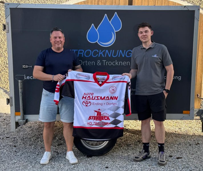 homepage - ESV-Abtl. Mike Krähmüller (li.) mit Sponsor Franz Jell (re.)